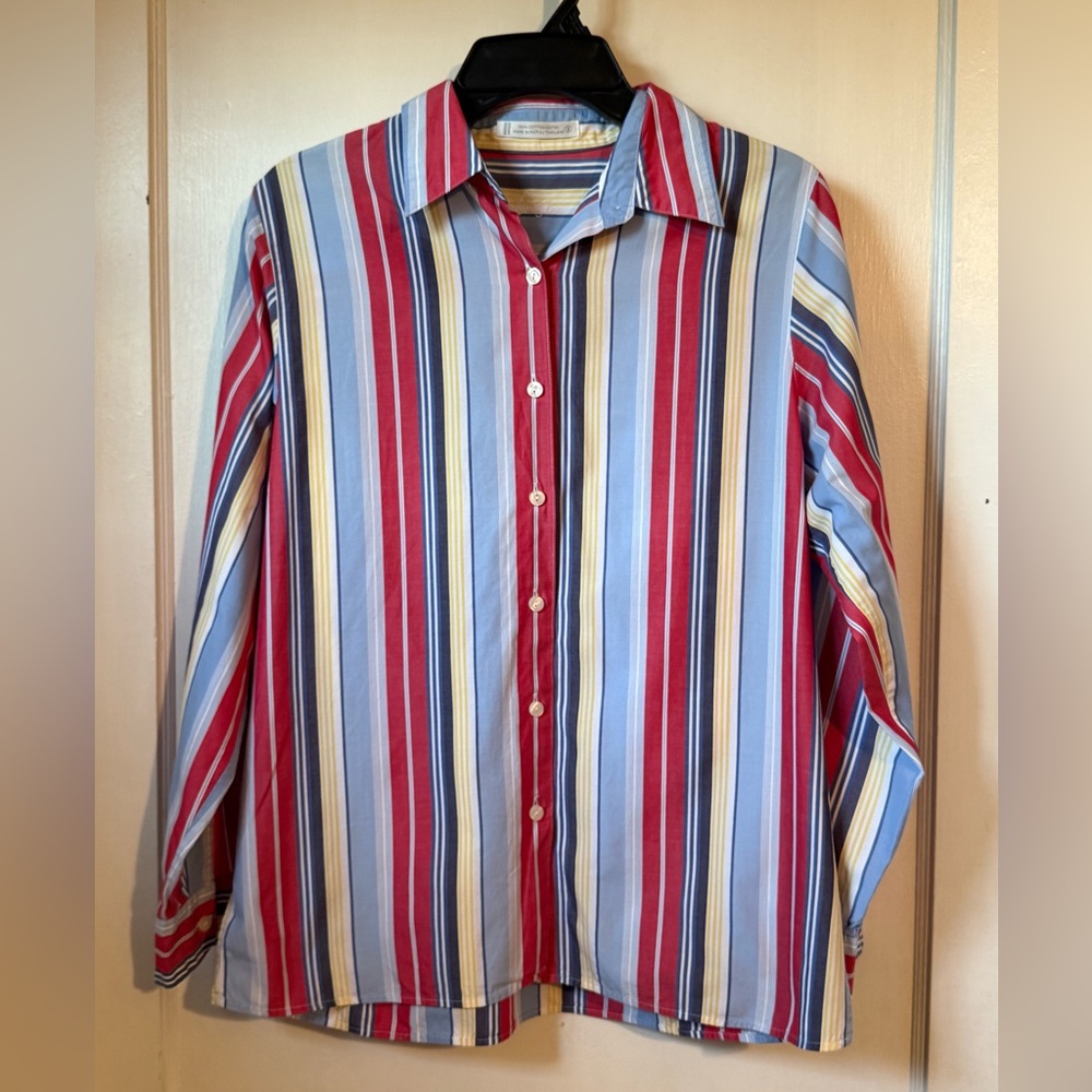 Foxcroft Red, Blue, yellow,  White Striped women’s button down Shirt. Size S EUC